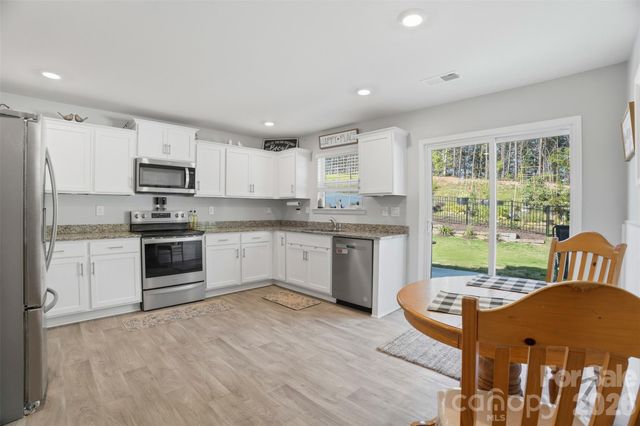 1347 Mifflin Lane, Dallas, NC 28034