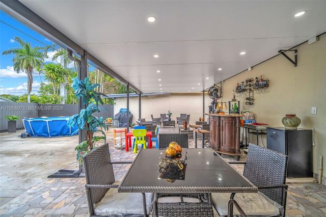 11245 SW 155th Ln, Miami, FL 33157