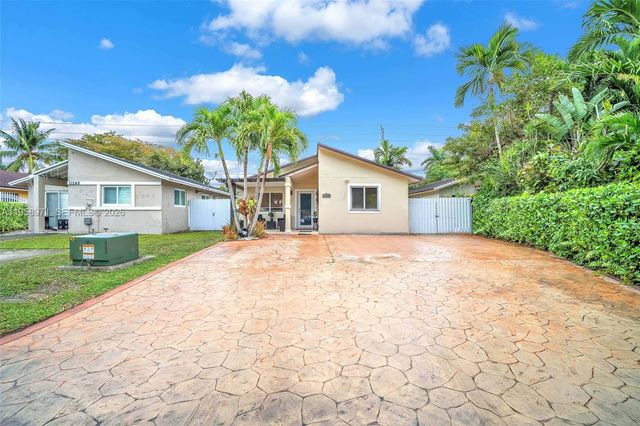 11245 SW 155th Ln, Miami, FL 33157