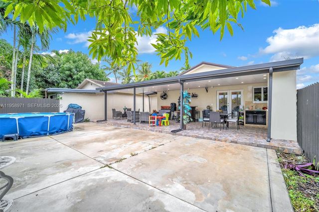 11245 SW 155th Ln, Miami, FL 33157