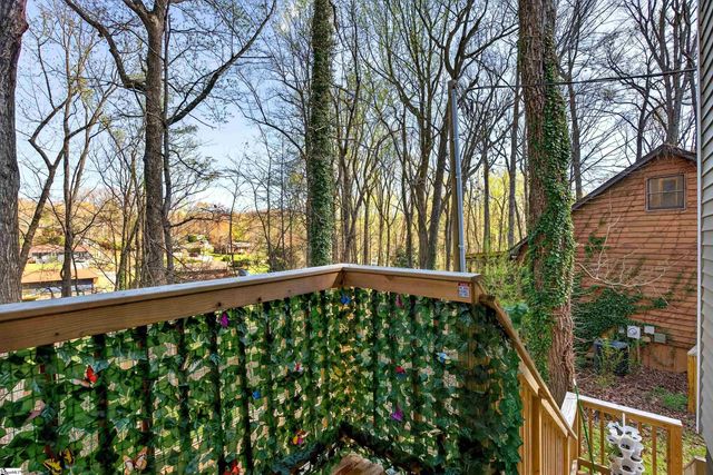 100 Parkstone Dr, Greenville, SC 29609