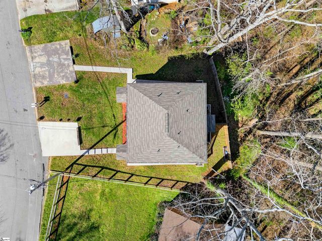 100 Parkstone Dr, Greenville, SC 29609