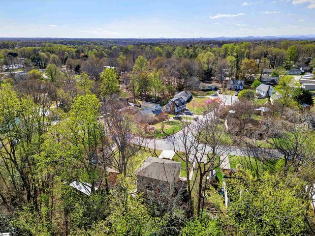 100 Parkstone Dr, Greenville, SC 29609