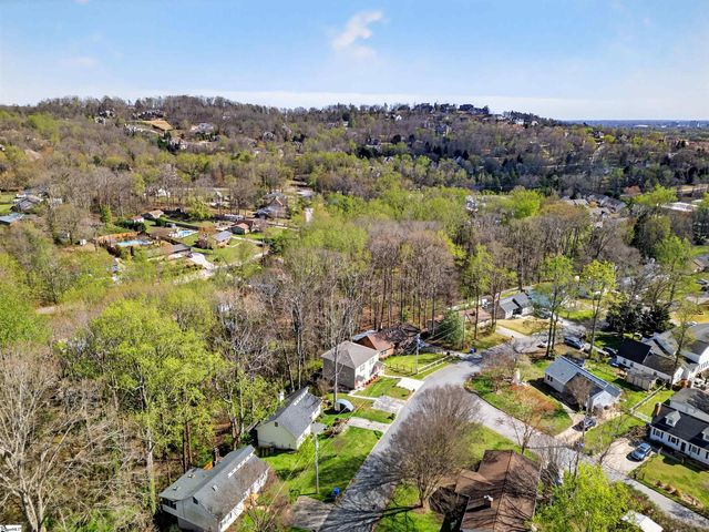 100 Parkstone Dr, Greenville, SC 29609