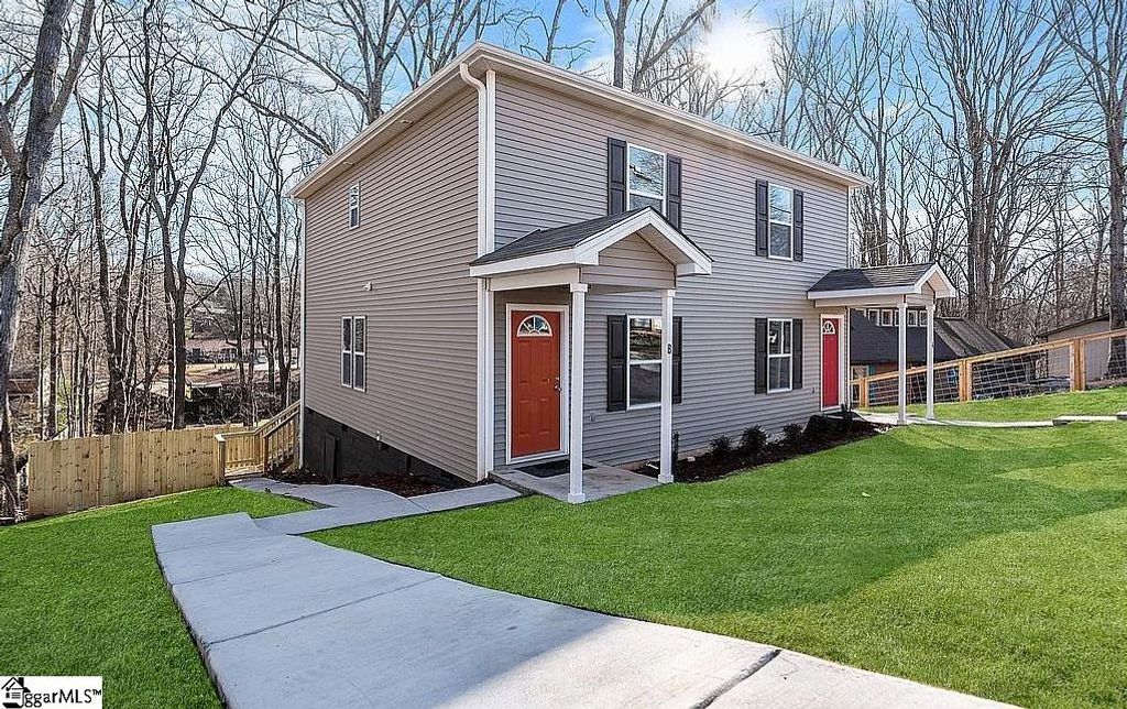 100 Parkstone Dr, Greenville, SC 29609