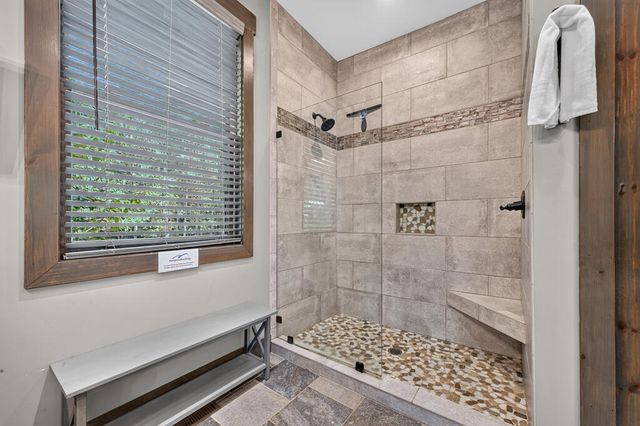 199 Hiawatha Trail N, Blue Ridge, GA 30513