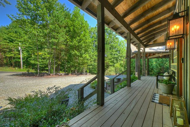 199 Hiawatha Trail N, Blue Ridge, GA 30513