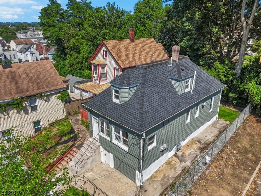 64 Rear Of64Highland Ave, Clifton City, NJ 07011
