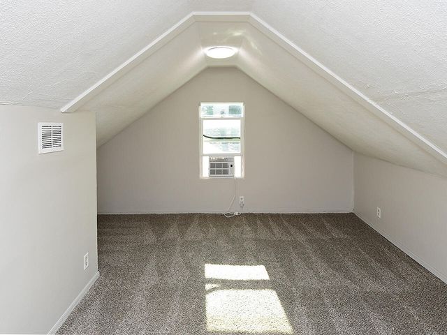 2306 6TH Avenue, Council Bluffs, IA 51501