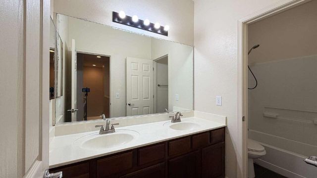18175 N COOK Drive, Maricopa, AZ 85138
