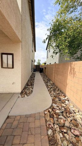 18175 N COOK Drive, Maricopa, AZ 85138