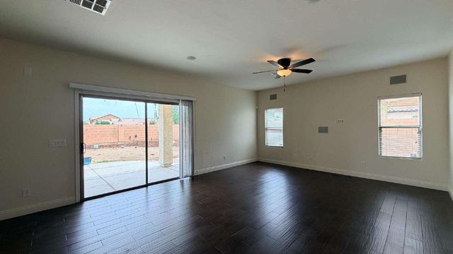 18175 N COOK Drive, Maricopa, AZ 85138