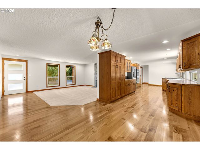 4012 Ne 110TH St, Vancouver, WA 98686