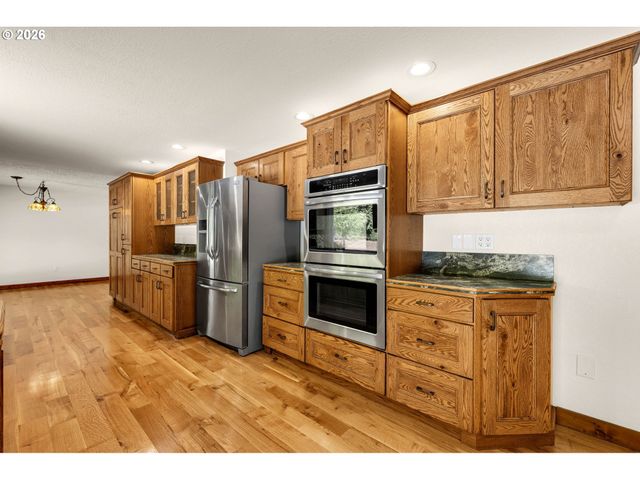 4012 Ne 110TH St, Vancouver, WA 98686