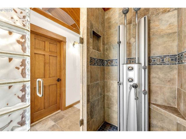 4012 Ne 110TH St, Vancouver, WA 98686