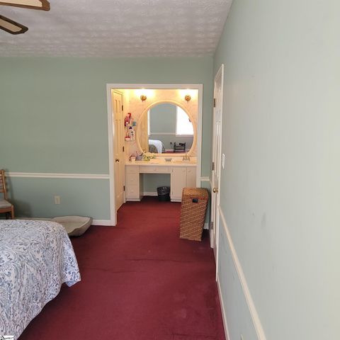 2522 West Georgia Road, Piedmont, SC 29673