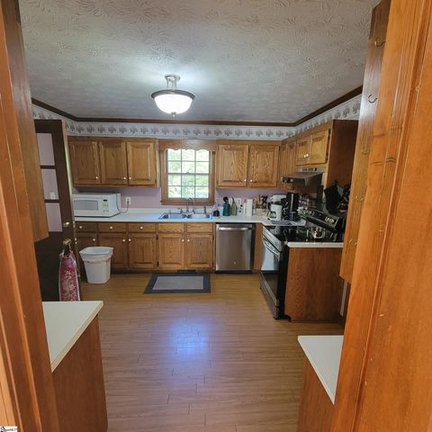 2522 West Georgia Road, Piedmont, SC 29673