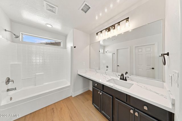 3740 W Oregon Avenue, Phoenix, AZ 85019