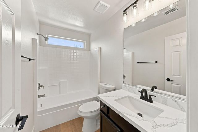 3740 W Oregon Avenue, Phoenix, AZ 85019