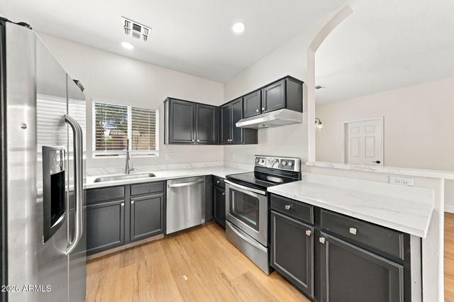3740 W Oregon Avenue, Phoenix, AZ 85019