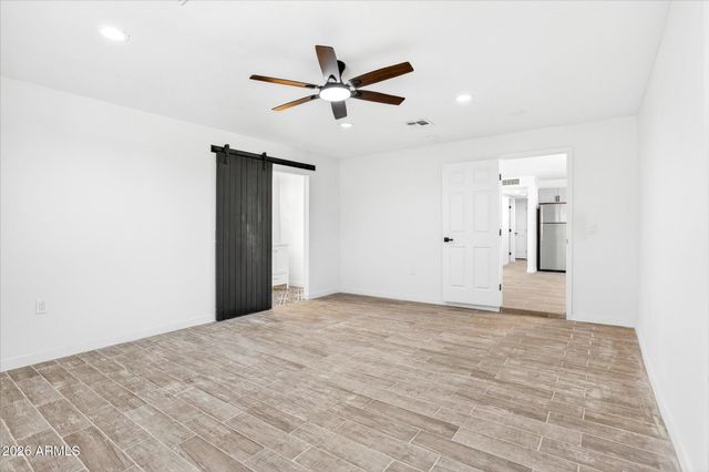 6624 W Columbus Avenue, Phoenix, AZ 85033