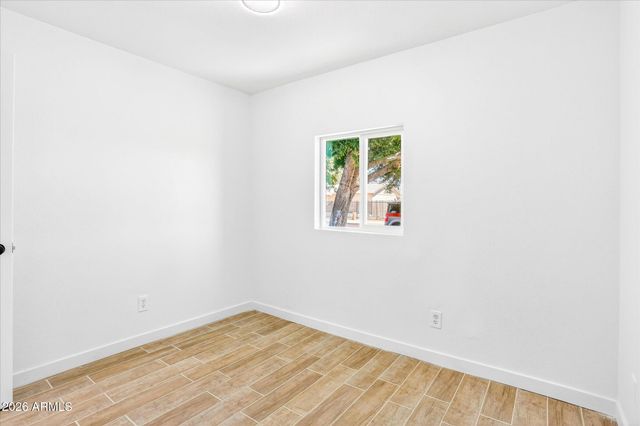 6624 W Columbus Avenue, Phoenix, AZ 85033