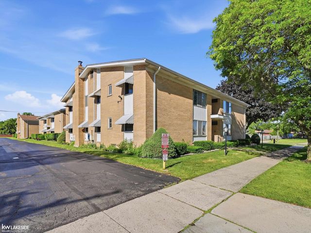 21382 Beaconsfield Street, St Clair Shores, MI 48080