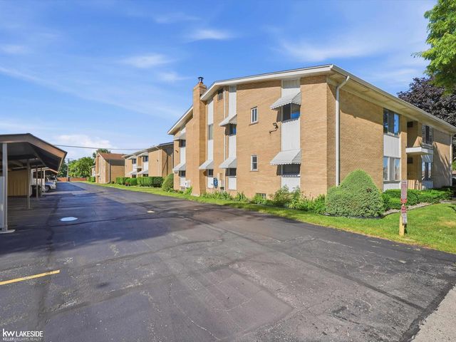 21382 Beaconsfield Street, St Clair Shores, MI 48080
