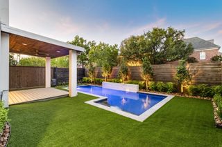 6011 Burgoyne Road A, Houston, TX 77057