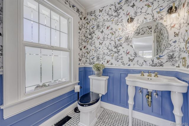 1912 Ivanhoe Street, Denver, CO 80220