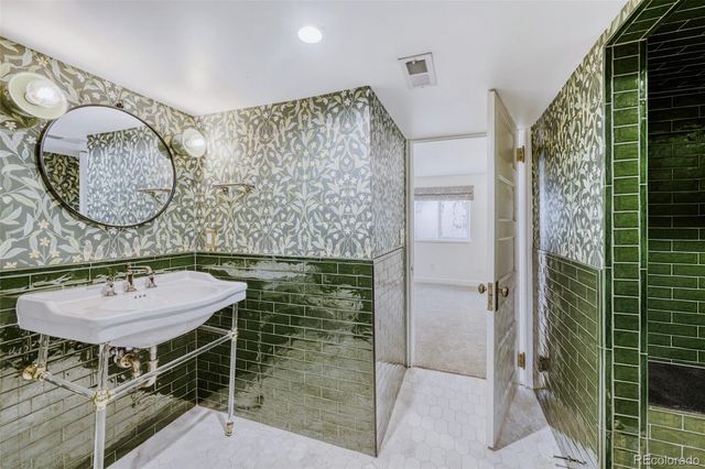 1912 Ivanhoe Street, Denver, CO 80220