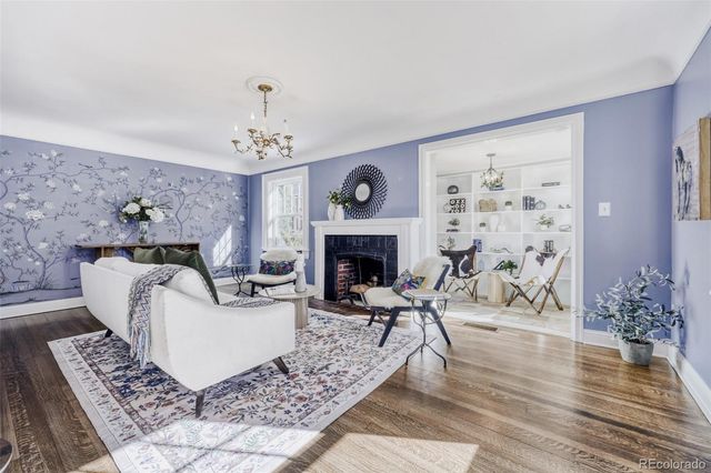 1912 Ivanhoe Street, Denver, CO 80220