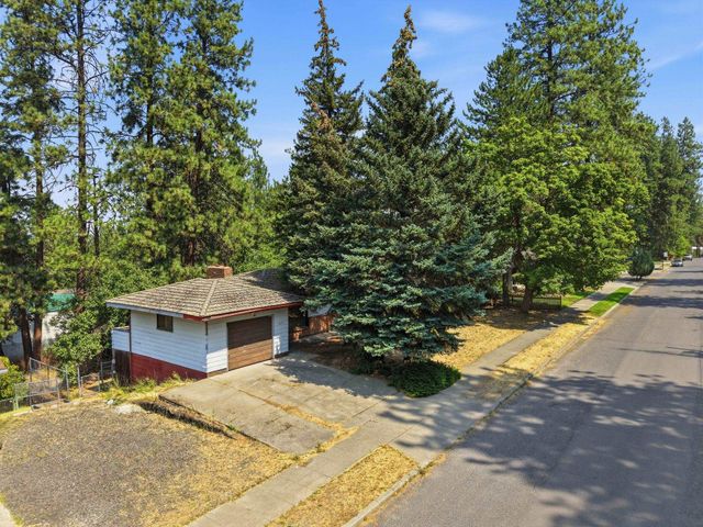 4015 E 17th Ave, Spokane, WA 99223