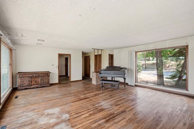 4015 E 17th Ave, Spokane, WA 99223