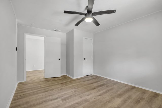 319 Meadowbrook Lane, Tallahassee, FL 32304