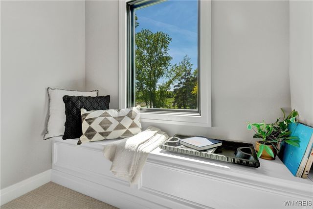 7424 Jewett Holmwood Road, Orchard Park, NY 14127