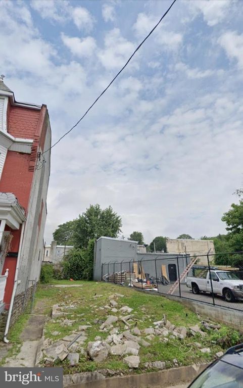 135 E HERMAN ST, PHILADELPHIA, PA 19144 — photo 2