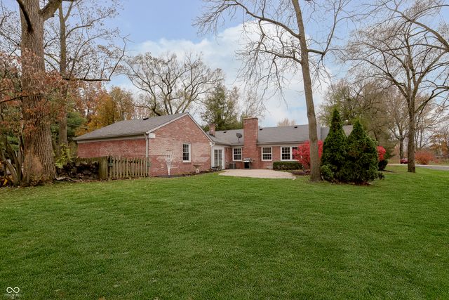 1620 Winding Way, Anderson, IN 46011