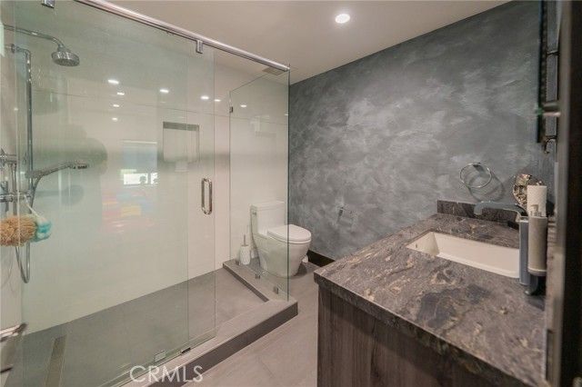 18720 San Fernando Mission, Porter Ranch (los Angeles), CA 91326