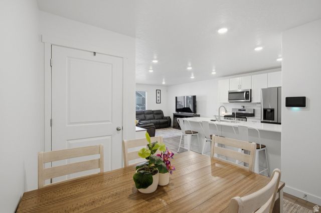 8585 W BOWIE DR, Magna, UT 84044