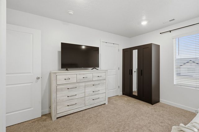 8585 W BOWIE DR, Magna, UT 84044