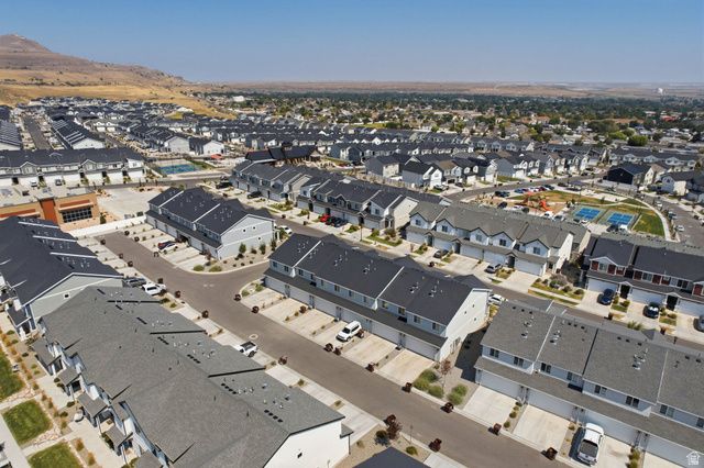 8585 W BOWIE DR, Magna, UT 84044