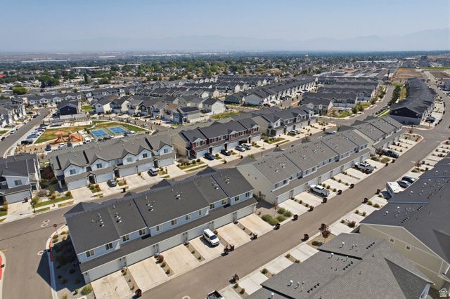 8585 W BOWIE DR, Magna, UT 84044