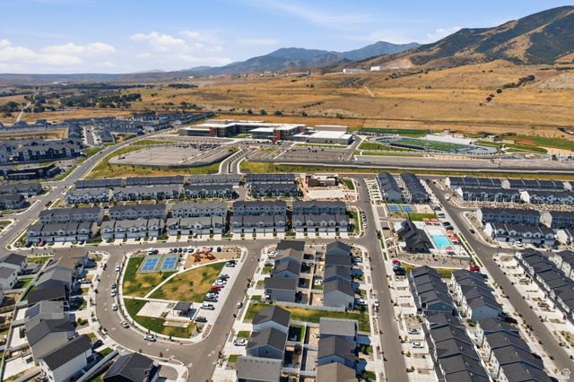 8585 W BOWIE DR, Magna, UT 84044