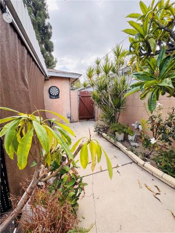 9633 La Docena, Pico Rivera, CA 90660