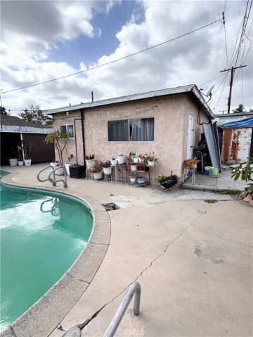 9633 La Docena, Pico Rivera, CA 90660