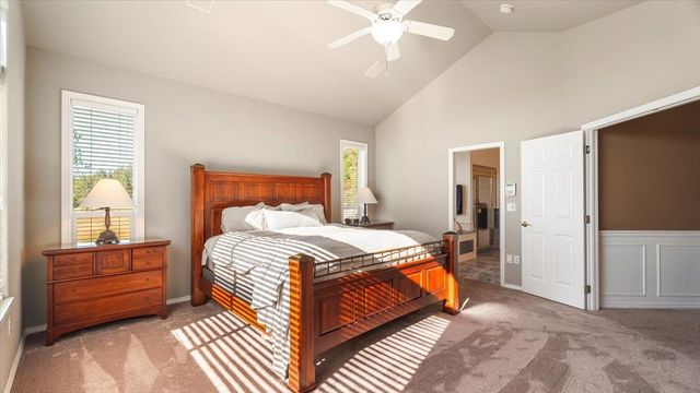 16815 N Greenbluff Rd, Colbert, WA 99005