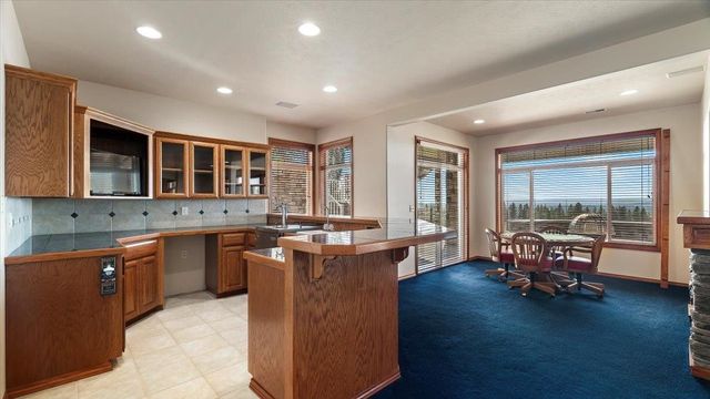 16815 N Greenbluff Rd, Colbert, WA 99005