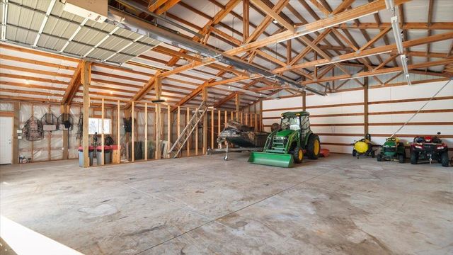 16815 N Greenbluff Rd, Colbert, WA 99005