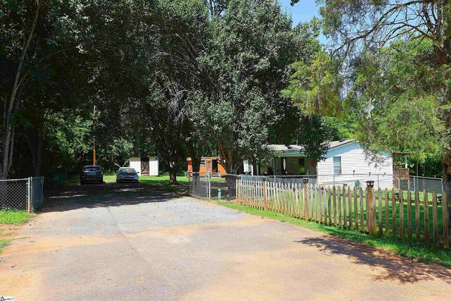 251 Crenshaw Road, Cowpens, SC 29330